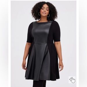 🆕 NWT TORRID SKATER DRESS - LUXE PONTE COATED BLACK